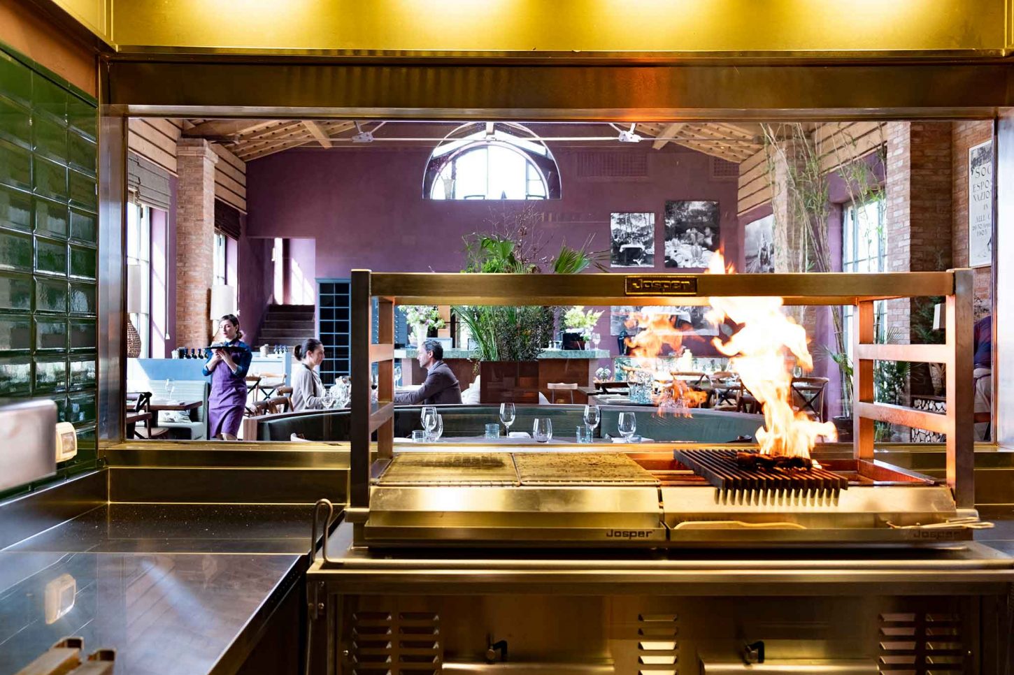 Josper-Osteria-del-Tasso-Bolgheri-Marchesi-Antinori-metrolight-1