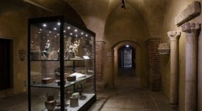 Museo-Statale-di-Palazzo-Taglieschi-facciata-lighting-metrolight-2