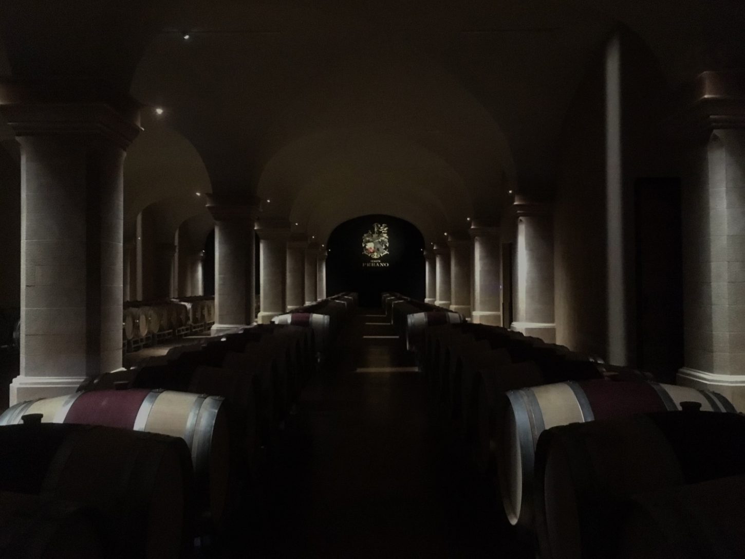 illuminazione-cantina-vinicola-san-donato-in-perano-metrolight-6