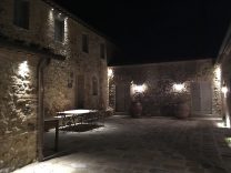 illuminazione-esterni-giardini-ville-belriguardo-metrolight-1