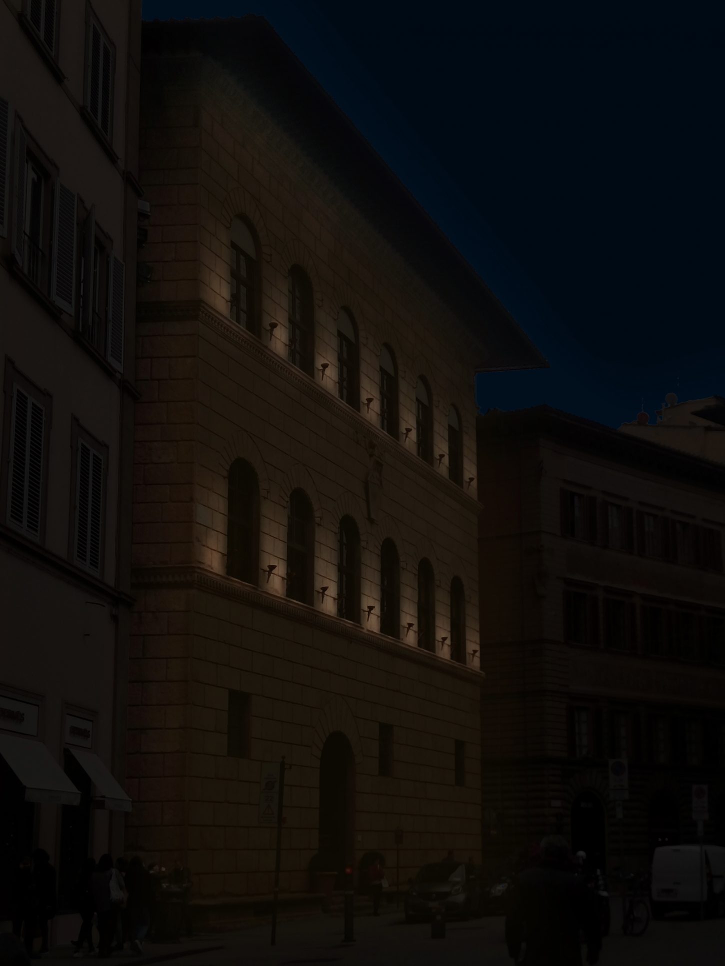 illuminazione-esterni-palazzo-storico-antinori-firenze-metrolight-3