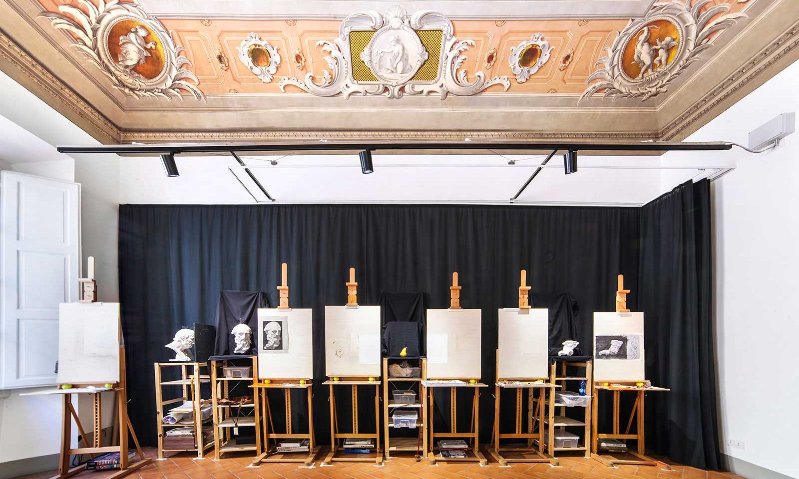 illuminazione-gallerie-arte-gallery-florence-art-studio-metrolight-1