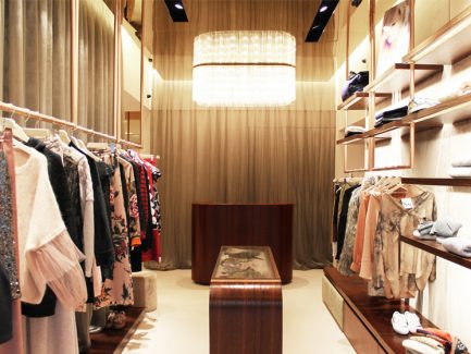 mia-boutique-lighting-design-retail-metrolight-1