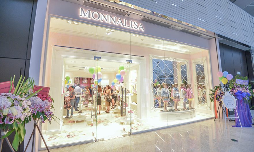 monnalisa-negozio-illuminazione-lighting-design-metrolight-1